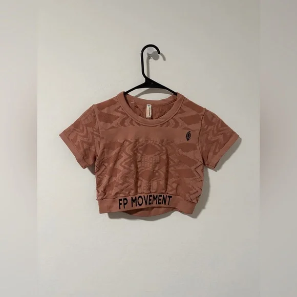 New Free People run the distance baby tee - Womens - Picture 6 of 9